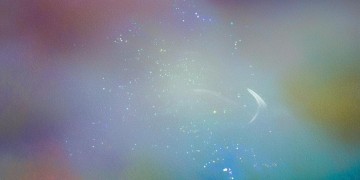 今天有个小白点究竟是什么歌？